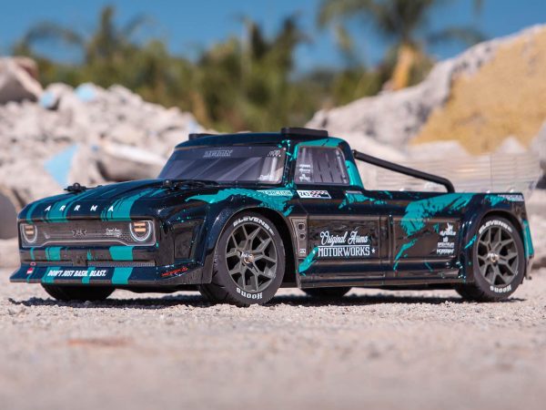 1/8 INFRACTION 3S 4X4 BLX Resto-Mod Truck RTR Black/Teal - Image 4